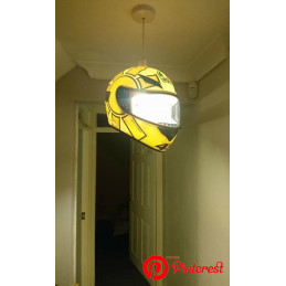 Lampe idée casque moto.